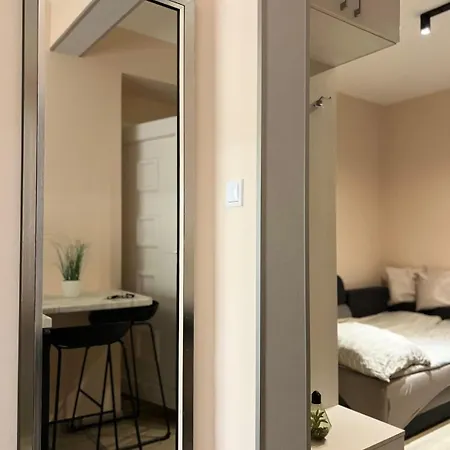 Lini Apartament